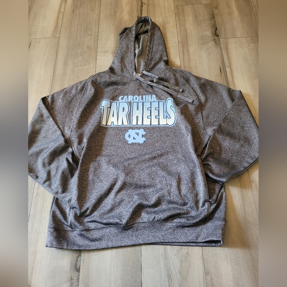 Knights Apparel North Carolina Tarheels Hoodie